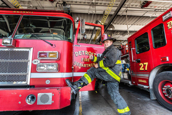 1808-28_Detroit-USA-HX-9387